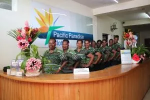 Pacific Paradise Motel - Mélé