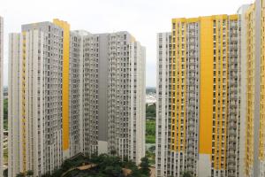 Furnished Studio Apartment The Springlake Summarecon Bekasi By Travelio