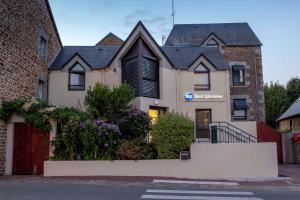 Hotels Best Western Le Moulin de Ducey : Deux Chambres Doubles Standard Communicantes