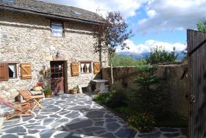 Casa de pueblo con patio en Dorres