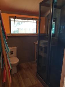 Campings Camping Bois de St Hilaire : photos des chambres