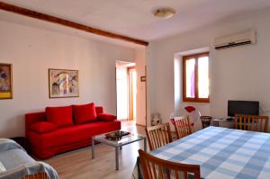 Flora - family apartment with terrace in Centre of Rovinj