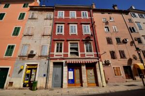 Flora - family apartment with terrace in Centre of Rovinj