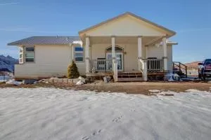 Moab Rim View - Abbey Road