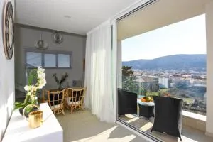 Apartments Villa Laura - باغ