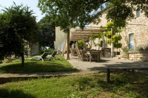 Pension Comptoir Saint-Hilaire Saint-Hilaire-de-Brethmas Frankreich