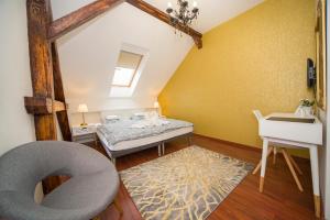 Double Room with Private Bathroom room in Villa Florencia