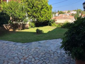 PALIO LIMANI APARTMENTS Spetses Greece