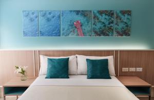 Patio Pacific Resort