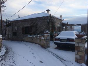 Stone house with panoramic view Arkadia Greece