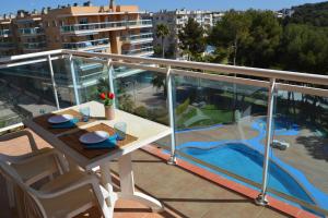 Lovely familiar apartment with pool in Cap Salou