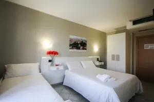 Green Class Hotel Candiolo - 皮内罗洛