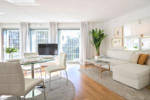 Betis Deluxe Riverside