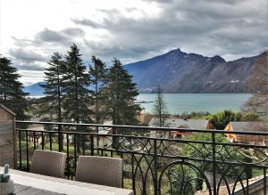 Appartements Appart T4 Christina contemporain, Vue Lac, climatise avec parking : photos des chambres
