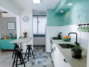 Artichoke Boutique - 海法