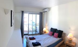 Appartements **** Panoramic Top Roof in Beaulieu **** : Appartement - Vue sur Mer