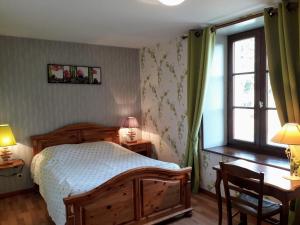 B&B / Chambres d'hotes la ferme des tertres : Chambre Double avec Salle de Bains Privative