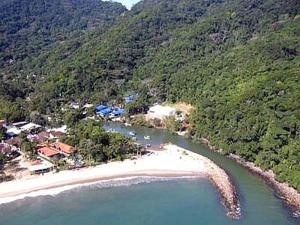 Pé na areia em Boiçucanga condominio Aquamarine - perto de Maresias e Camburi