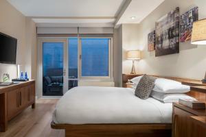 Double Room with Balcony room in The Gotham Hotel