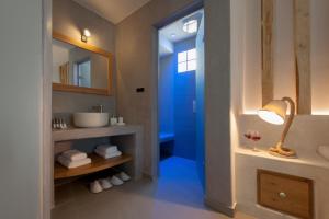 Avatar Suites Santorini Greece