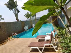 Chic Condominium Studio building A