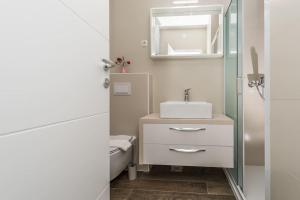 Villa Star 6 a centrally located ap. with a pool 