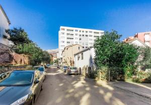 Apartments LORA 13.Jula, 15