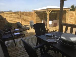 Campings Camping de Contrexeville : photos des chambres