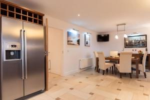 Salmons Leap Sneem Village Kerry