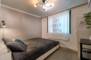Jun Guesthouse