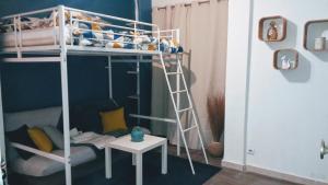 Appartements Colorful Studio Cannes : photos des chambres