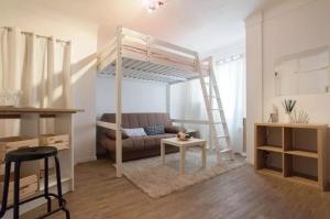 Appartements Colorful Studio Cannes : photos des chambres