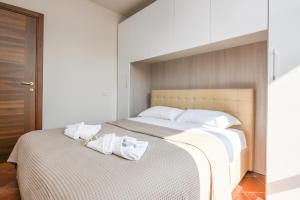 My Sirmione Beach Apartment Superior