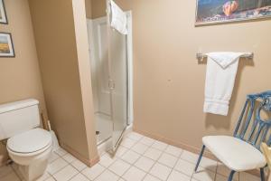 Tyra Streamside Wolf’s Lair Condo: Ski-InSki-Out