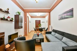 Manolitos Apartments 5