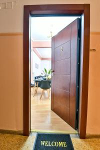 Manolitos Apartments 5