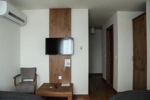 Twin Room with Bathroom room in B&B Villa Panuka