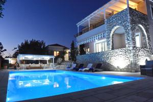 V&G platinum Villa Argolida Greece