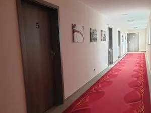 KMK Penzión - Dvor Chrastková