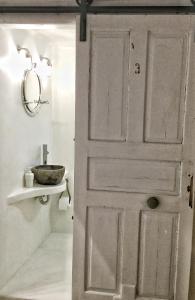 Gigi Rooms Poros-Island Greece