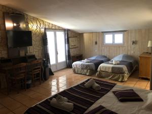 Hotels Le Mas Saint Donat : photos des chambres