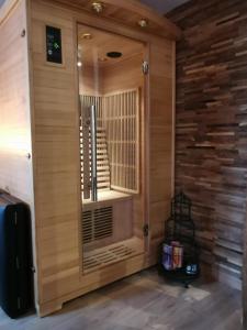 Maisons de vacances Le sauna de l'homme de Bois by Naturogite : photos des chambres