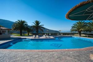 Chrissa Camping Rooms & Bungalows Parnassos Greece