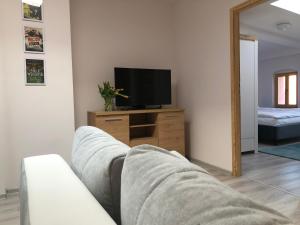 Apartament Ćwirleja
