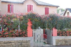 Hotels Hotel Les Vignes Rouges : photos des chambres