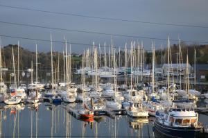 Appartements Gite de la Mer sur le port de plaisance de Lezardrieux Bretagne : photos des chambres