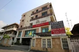 De Junction House - Ban Bang Toei (1)