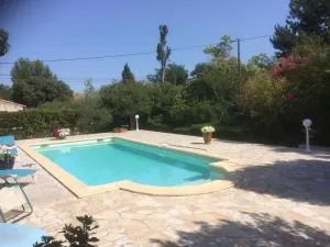 Studio indépendant calme pas loin du centre - Caveirac