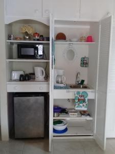 PGS -Surf, Work, Relax