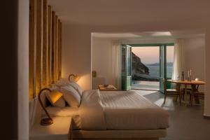 Avatar Suites Santorini Greece